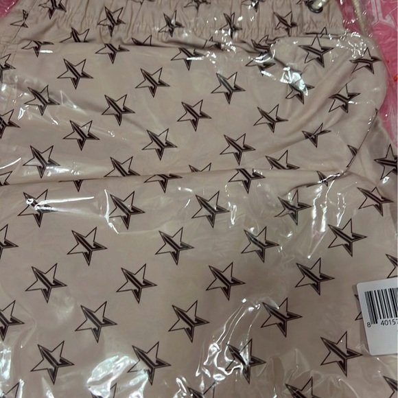 JEFFREE Star Swim Trunks-Shorts - Picture 3 of 4